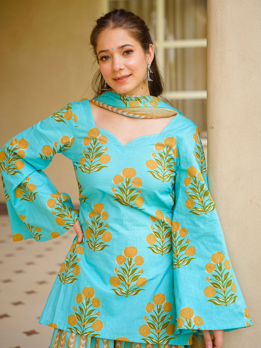 Premium Pure Cambric Cotton Digital Printed Kurta Farshi Pant Suit Set