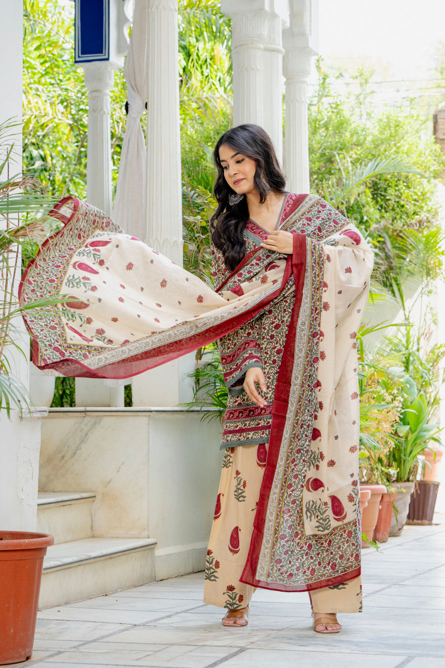 VINTAGE BLOOM FARSHI SUIT SET