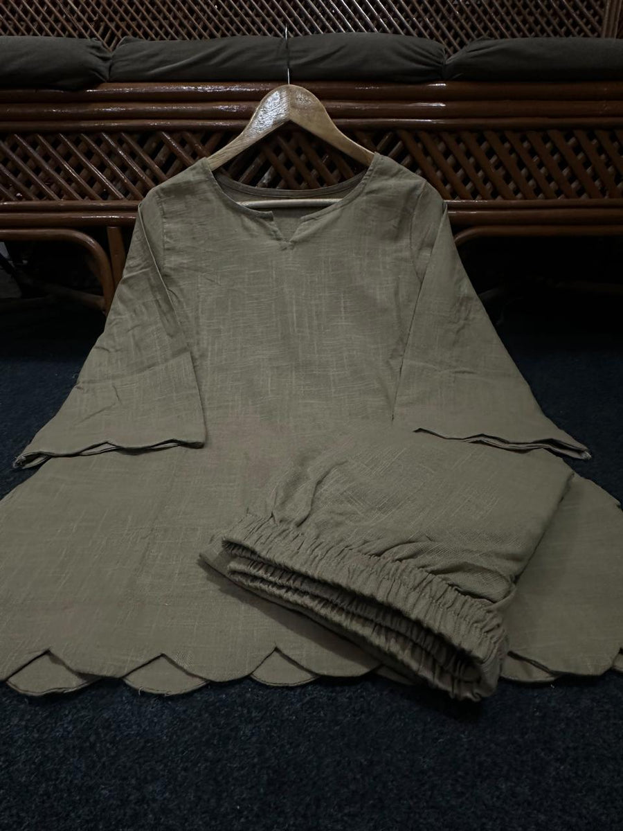 Pure Cotton Slub Scallop Cutwork Co-Ord Set (Tunic Top with Flared Palazzo Pants)